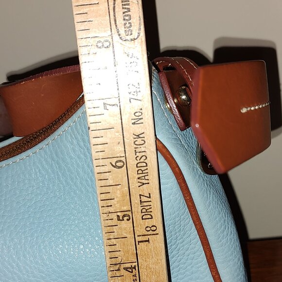 DOONEY & BOURKE ALL WEATHER LEATHER MEDIUM HOBO BAG SKY BLUE/HONEY TRIM EXC COND - Picture 14 of 14